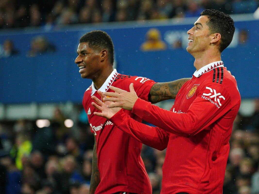 Manchester United berdepan dakwaan protes pengadil