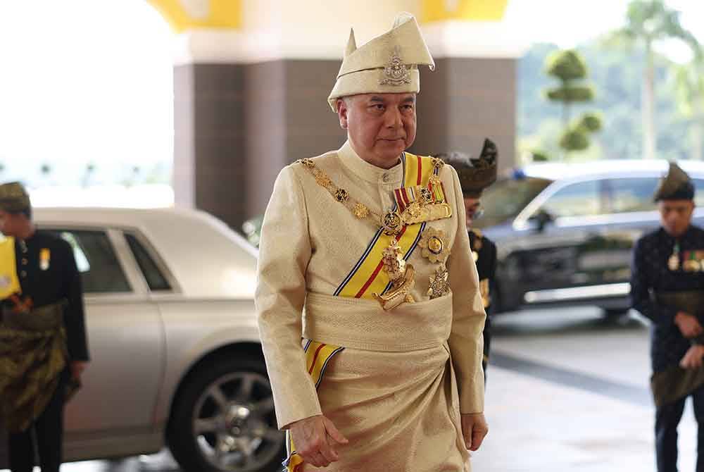 Sultan Nazrin Shah Angkat Sumpah Timbalan Yang di-Pertuan Agong Buat Kali Ke-3