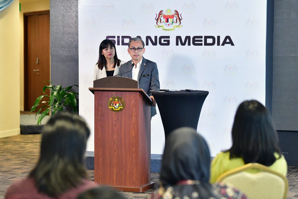 PM Anwar Setuju Bincang Semula Kedudukan MITRA - Fahmi Fadzil