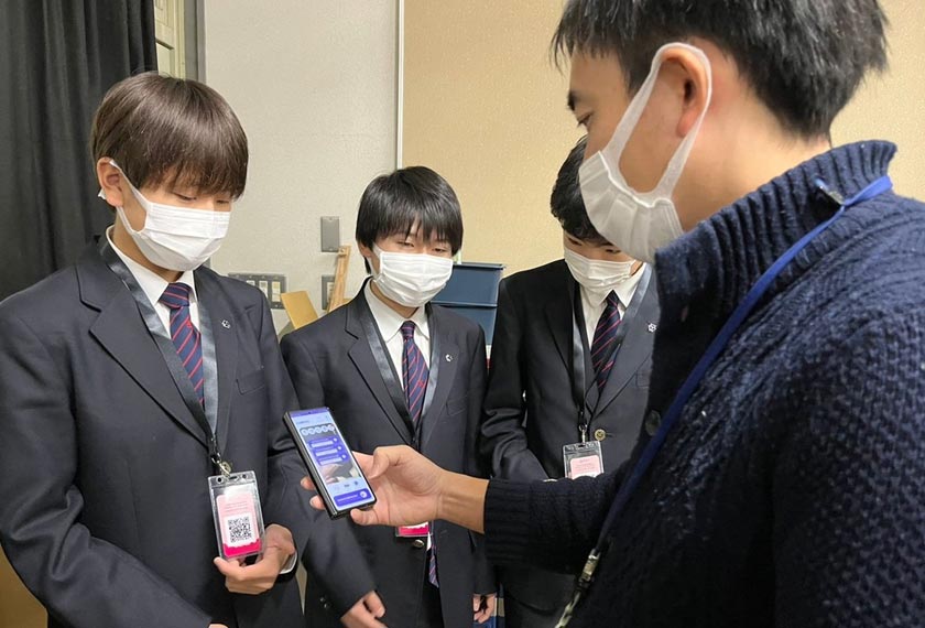 Harumkan Nama Malaysia, Aplikasi Ciptaan Syed Tembusi Sekolah-Sekolah Jepun