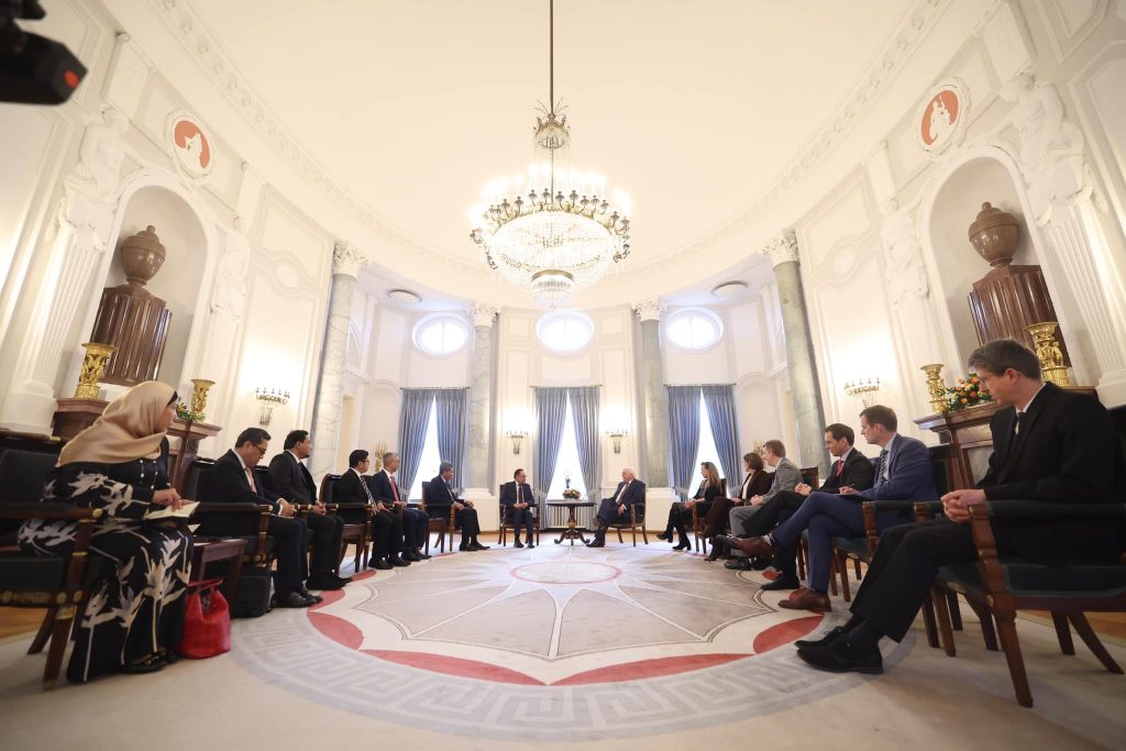 Lawat Siemens Energy, Jumpa Presiden Steinmeier, Antara Aktiviti Awal PM Anwar Di Berlin