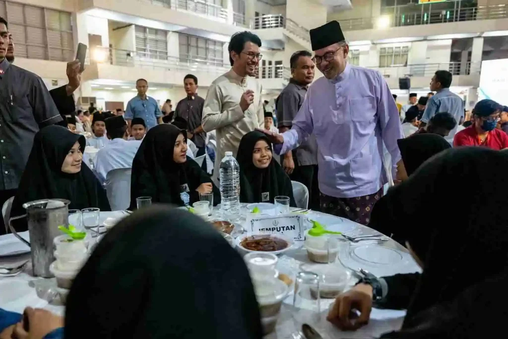 Tiga Projek Mega Bakal Angkat Perak Antara Negeri Utama Negara - PM Anwar