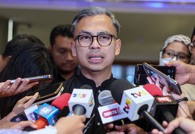 Video Raya Aliff Syukri: Fahmi Minta MCMC Ambil Tindakan Bersesuaian