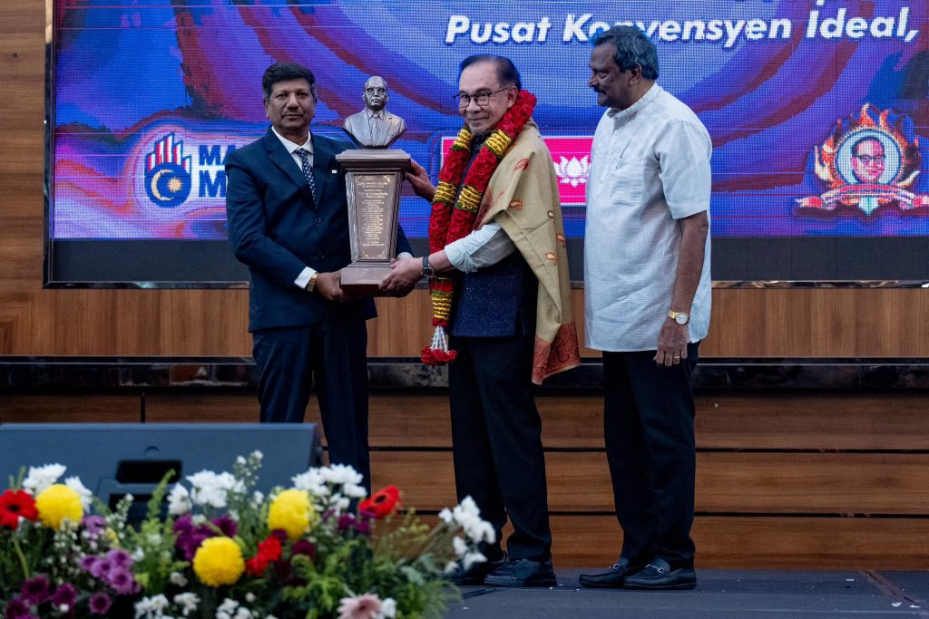 Konflik Iran-Israel: Malaysia Pantau Rapat Perkembangan